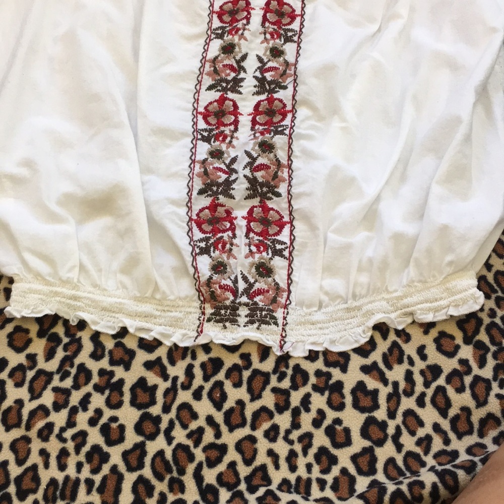 WHITE TOP - Picture 5 of 8
